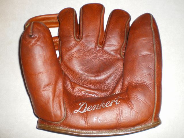 Frankie Crosetti Denkert FC Front